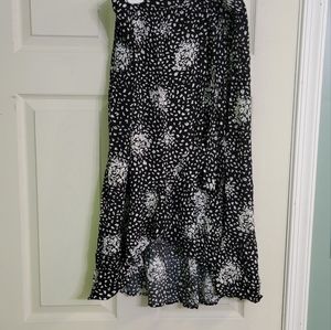 Black and White patterned midi skirt, flowy, wrap like style, Wrap Ruffle A-Line